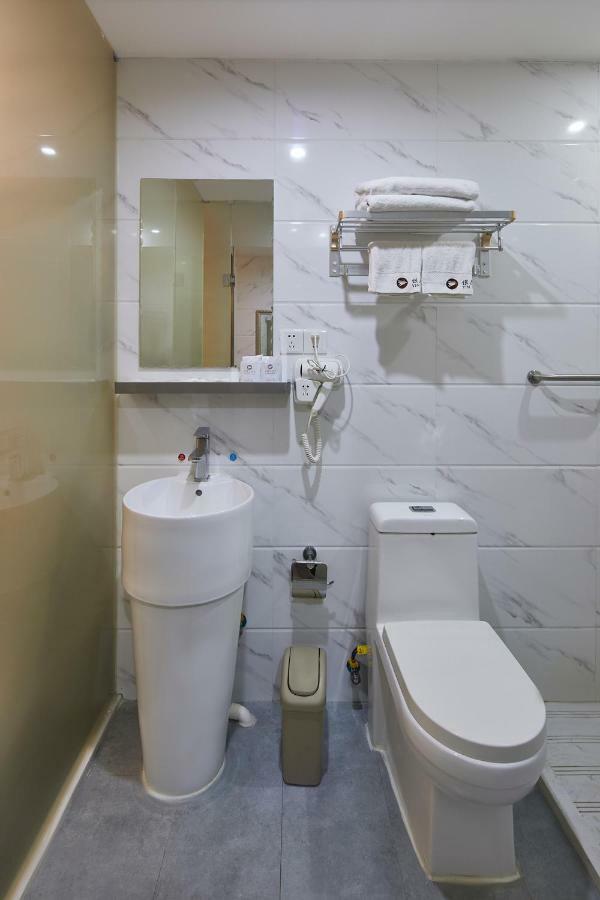 Insail Hotels Airport Road Kanton Zewnętrze zdjęcie